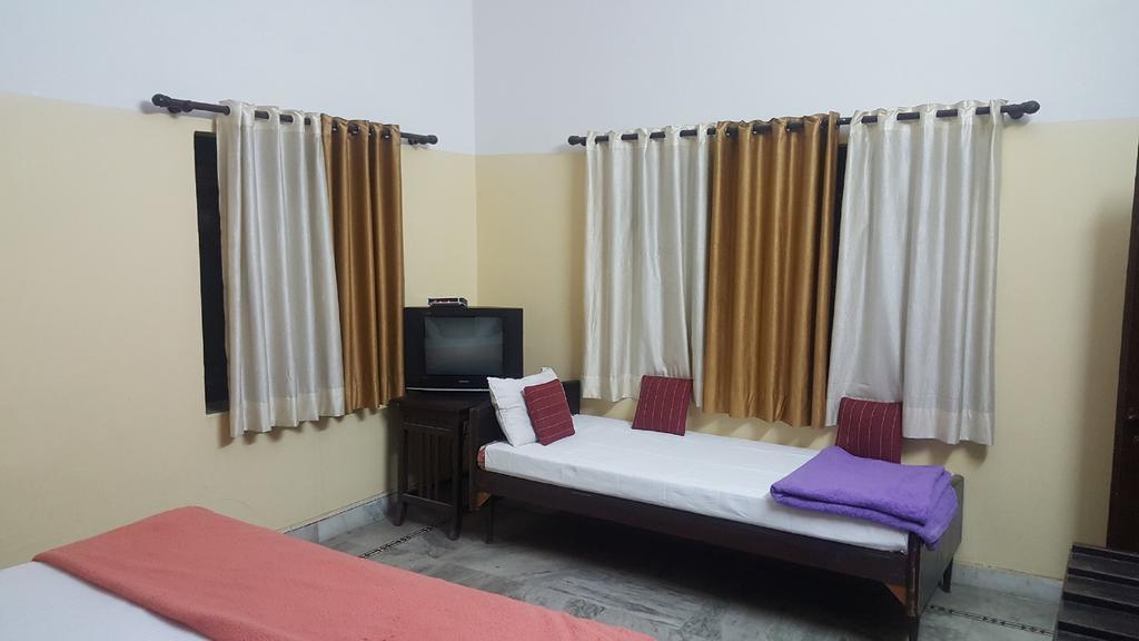 Amraai Homestay Rishīkesh Exteriör bild